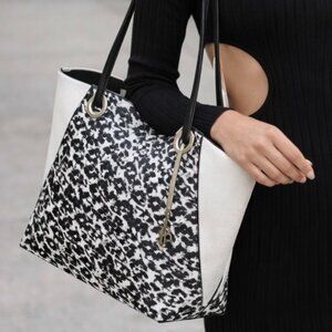 Calvin Klein vegan leather bag, white, black, EUC, interior pockets